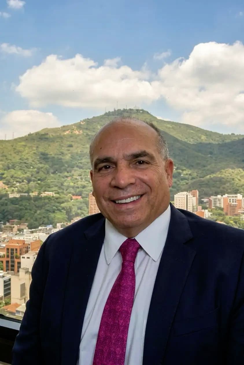 Dr. Omar Alberto Carrillo Martínez